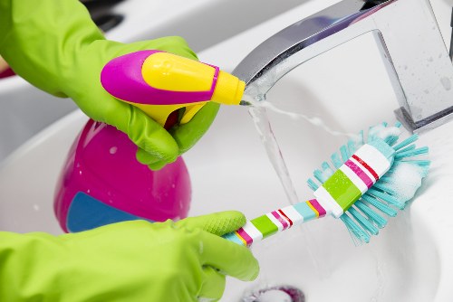 Closing a carpet cleaning complaint after resolution