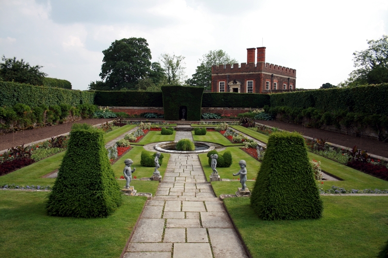 upholstery cleaning deep cleaning